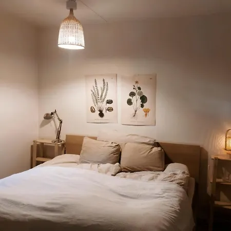Appartement Lovely Central Apartment